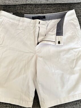 Tommy Hilfiger White Cotton Chino Shorts with Branded Waistband